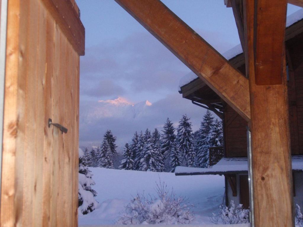 Lou Stalet Au Pays Du Mont Blanc "Charmance" Panzió Cordon Kültér fotó